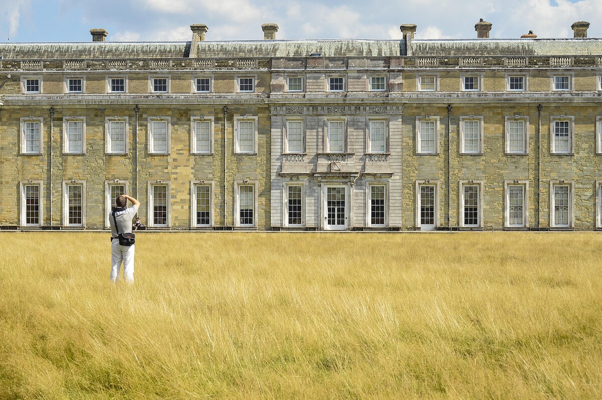 Five hundred years of art in the British country house